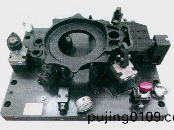 制動(dòng)器底板液壓夾具